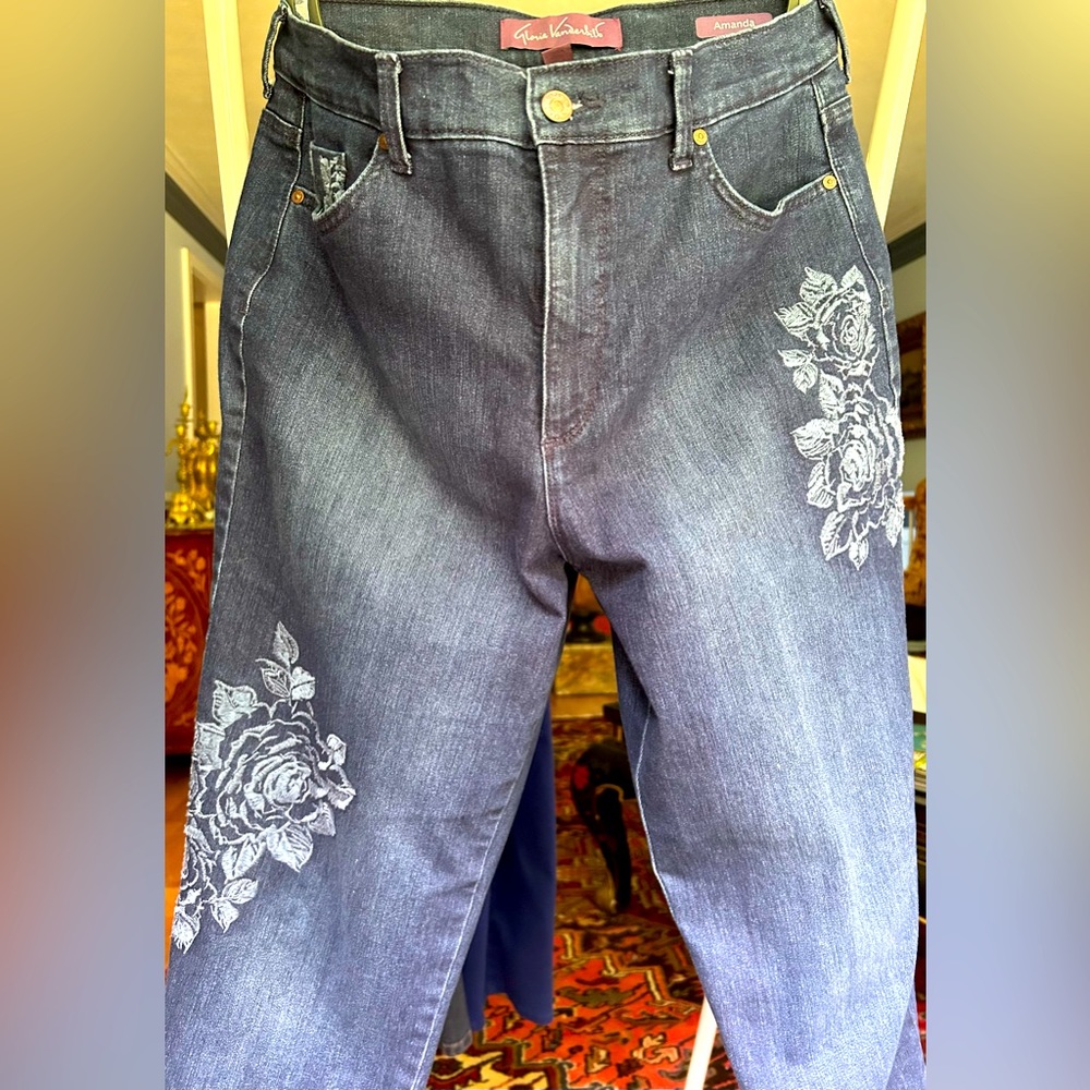 Gloria Vanderbilt “Amanda” blue jeans.
